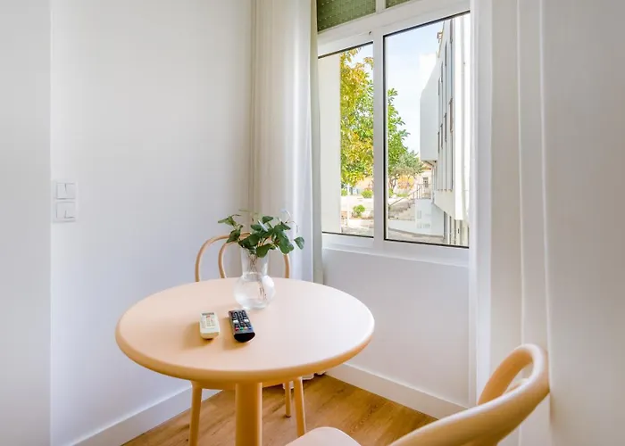 Apartamento Modern Retreat 1 In By Lovelystay Faro